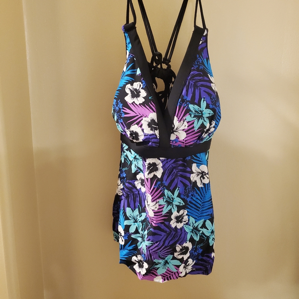 Swimsuits For All, floral Tankini Top, Size 18